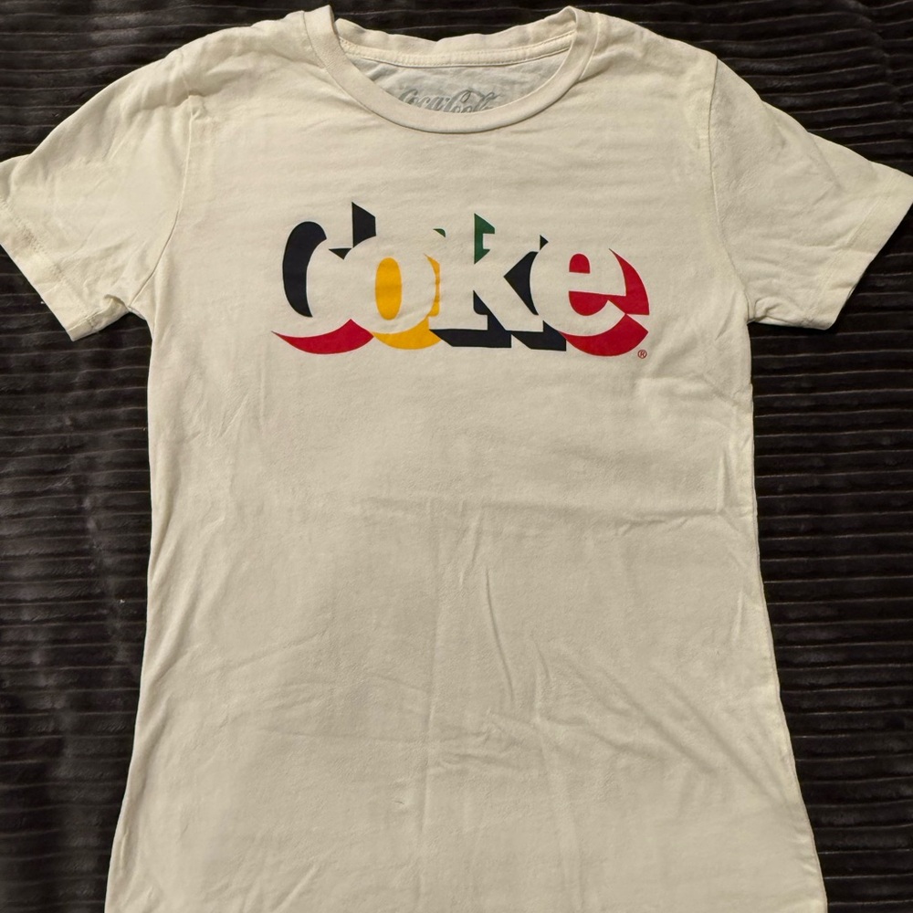 Coca-Cola Cream Colored Tee with Colorful Logo - Picture 3 of 6